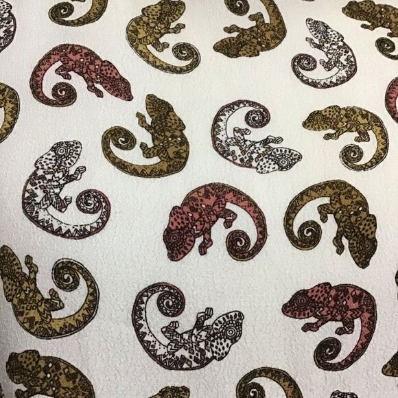 H&M Ivory Chameleon Print Blouse 6 - Picture 2 of 8